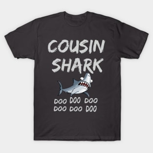 T-shirt Cousin Shark doo doo doo T-Shirt